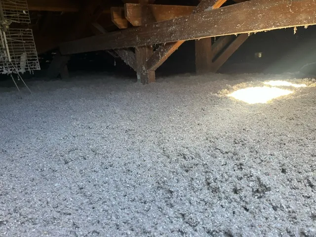 Isolation en Ouate de cellulose