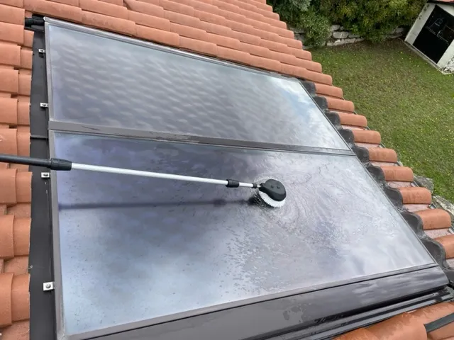 Nettoyage de panneaux photovoltaïques dans l'ouest Lyonnais (Bully, Chazayd'Azergues, Dardilly...), Ouest Lyonnais, Stéphane Martinez